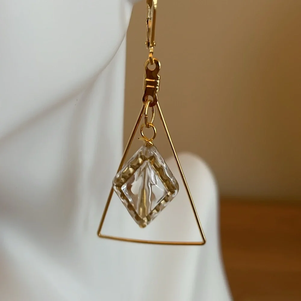 HAND CRAFTED TRIANGULAR PIERCED EARRINGS Gold Clear Statement Drop